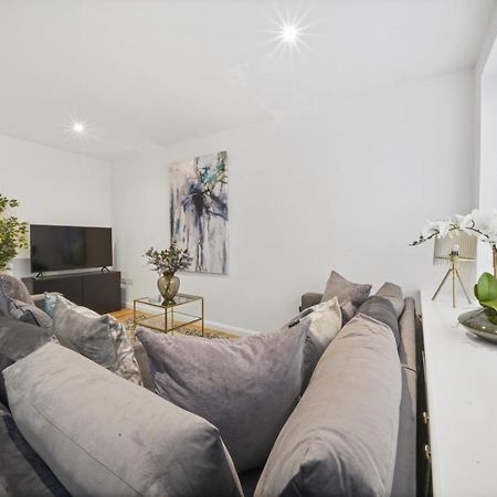 Eton House-Stunning-Castle Views-5Bed-Free-Parking 빌라 외부 사진