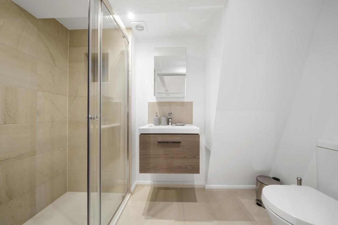 Eton House-Stunning-Castle Views-5Bed-Free-Parking 빌라 외부 사진